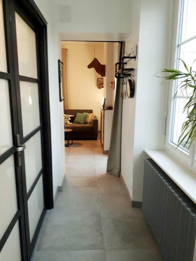 Gite Aux Lauriers Lacroix-sur-Meuse المظهر الخارجي الصورة